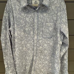 Men's Bugatchi size XL shirt